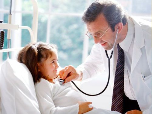 Dr. Alberto Bercedo Sanz Especialista en Pediatría y Adolescencia pediatra